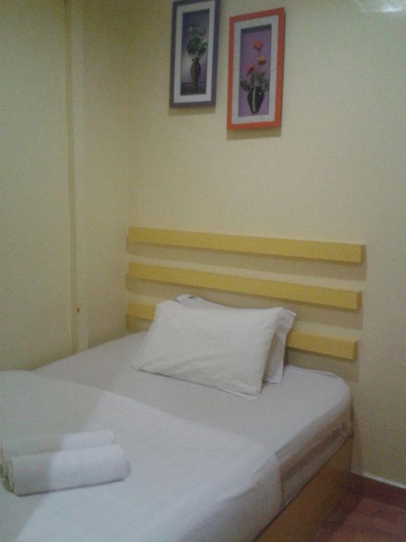 Rest & Go Hotel Shah Alam @ Uitm & Hospital Шах Алам Екстериор снимка