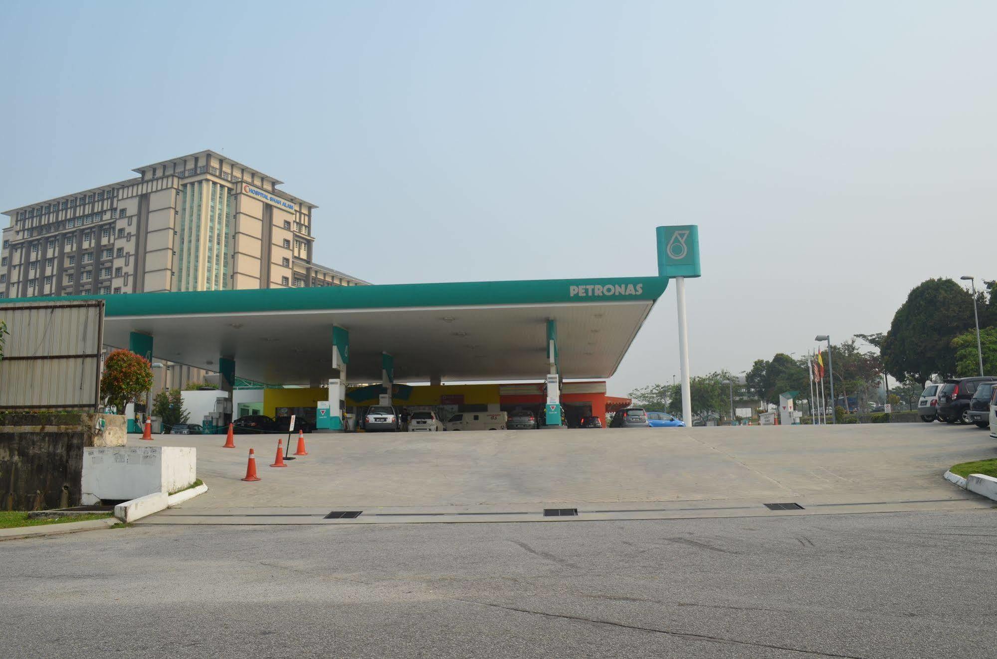 Rest & Go Hotel Shah Alam @ Uitm & Hospital Шах Алам Екстериор снимка