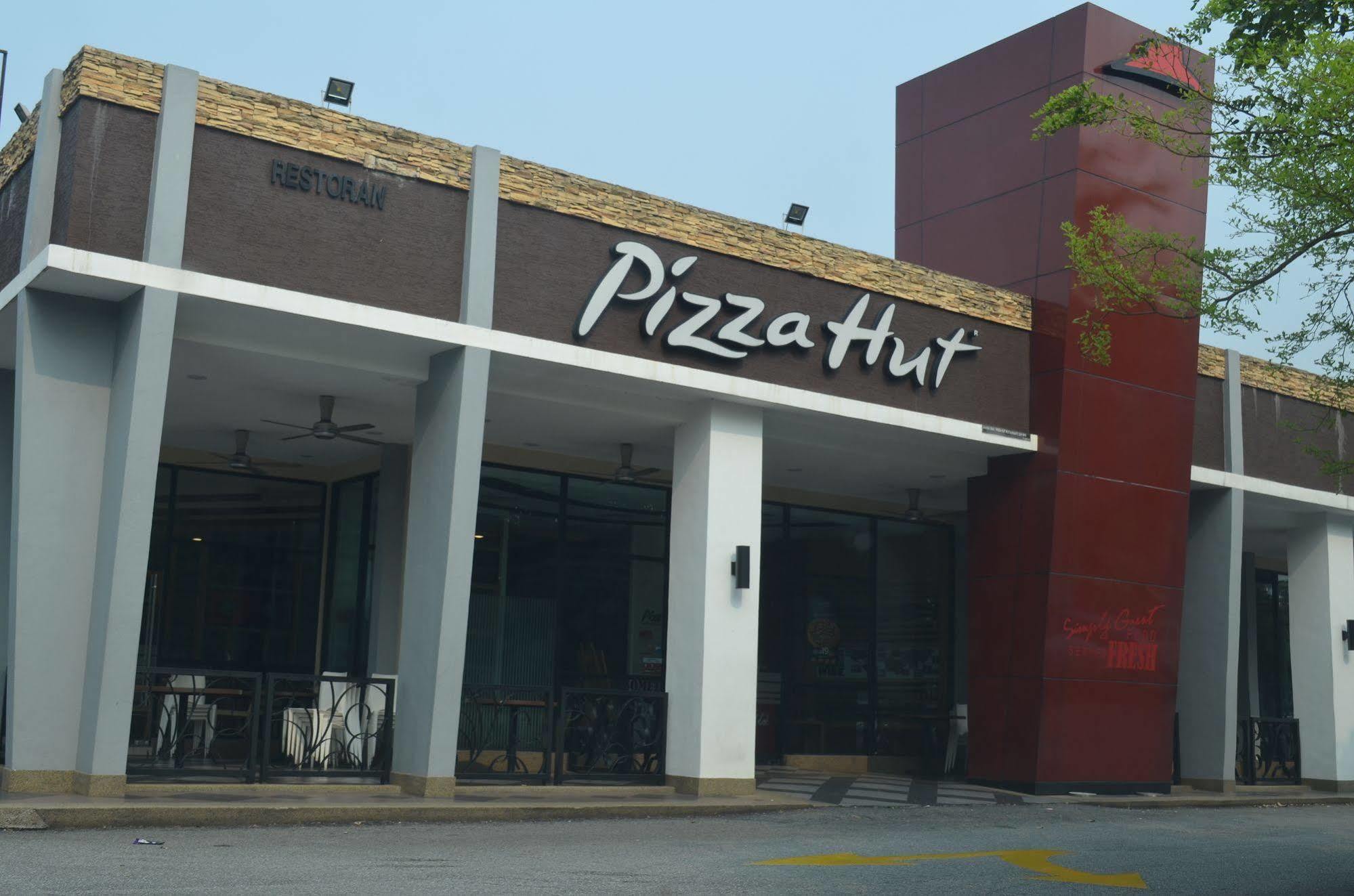 Rest & Go Hotel Shah Alam @ Uitm & Hospital Шах Алам Екстериор снимка